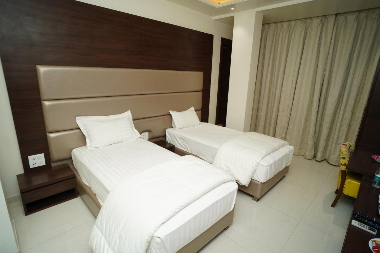 Orange Tree Hotels Nagpur Exteriör bild
